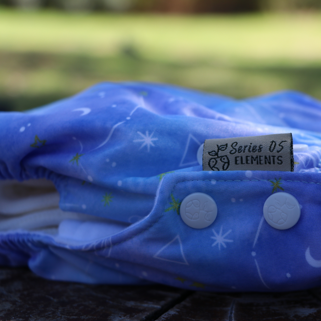 Snapping Cloth 'Water' OSFM Side Snapping Cloth Nappy – Earthside Eco Bums