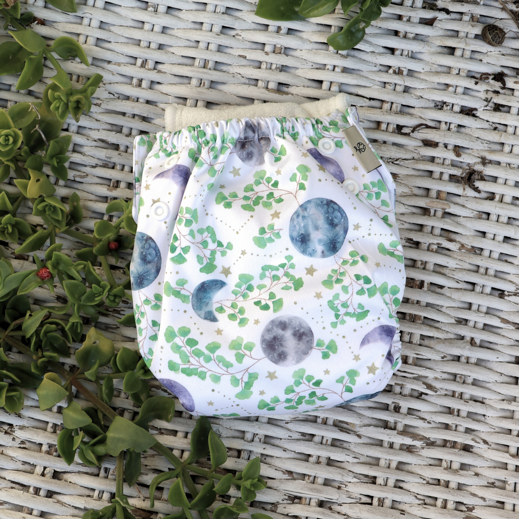 Snapping Cloth 'Moon phases' OSFM Side Snapping Cloth Nappy – Earthside Eco Bums