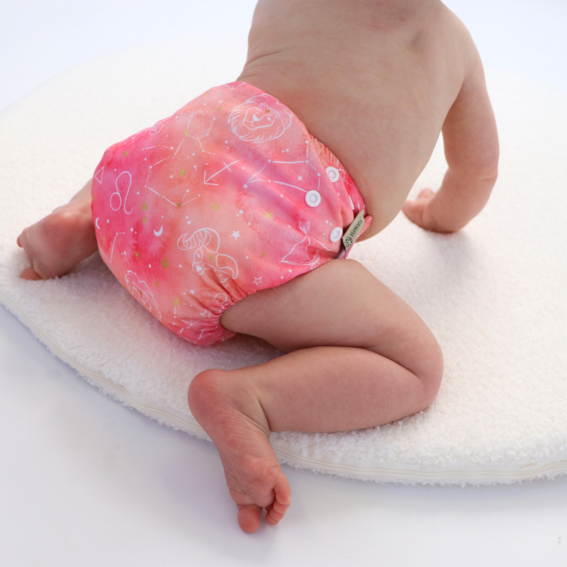 Snapping Cloth 'Fire' OSFM Side Snapping Cloth Nappy – Earthside Eco Bums