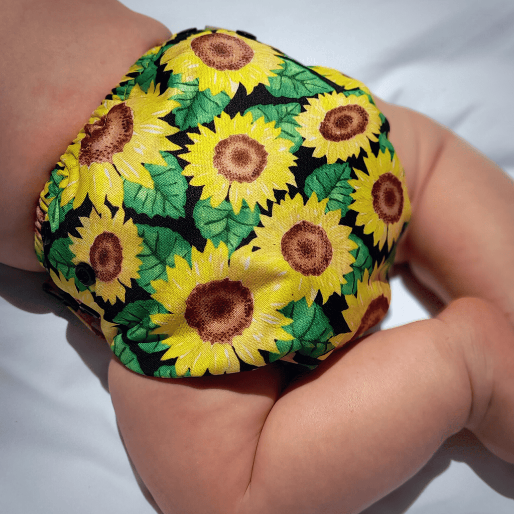 Snapping Cloth 'Sunny Daze' OSFM Side Snapping Cloth Nappy – Earthside Eco Bums
